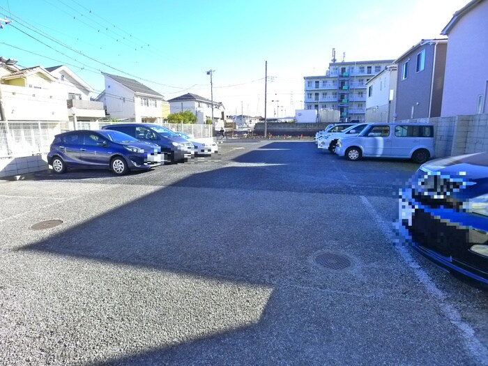 駐車場 リ・ブート南流山