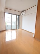 居室 WISTERIA　KOMAZAWA