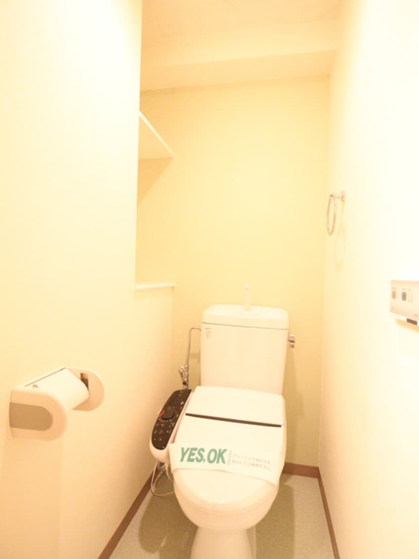 トイレ WISTERIA　KOMAZAWA