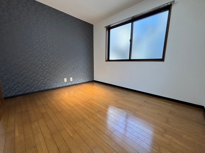 居室 CASA ELEGANTE YOKOYAMA