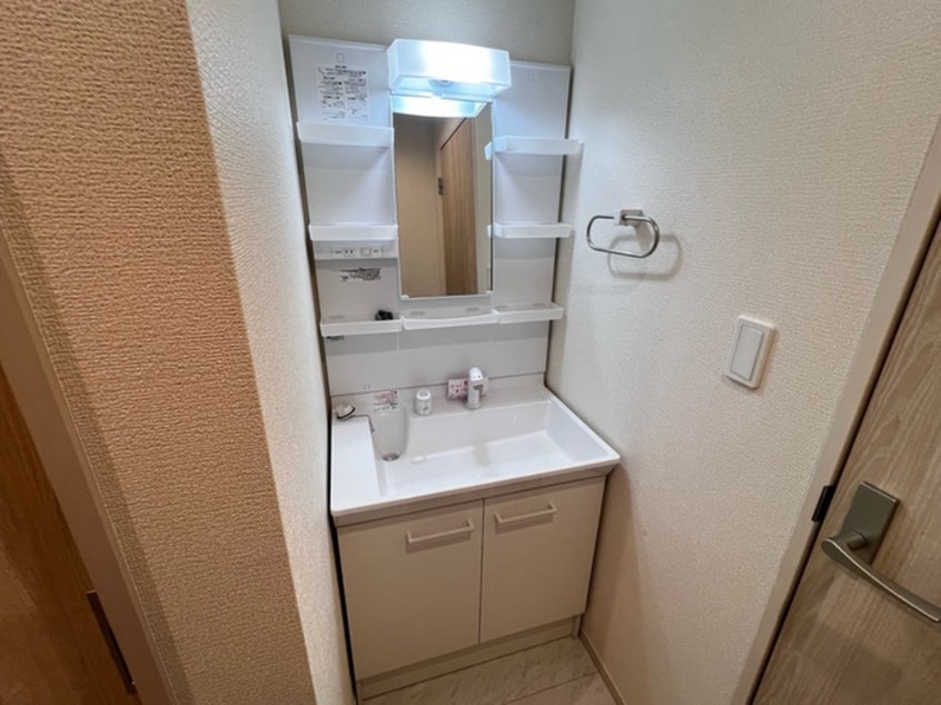 洗面 リーブルファイン両新田西町