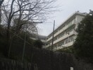 鎌倉市立岩瀬中学校(中学校/中等教育学校)まで240m ア－ルズ・コ－ト