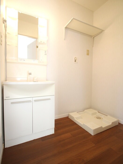 洗濯機置場 コンフォ－トグレイスＡ