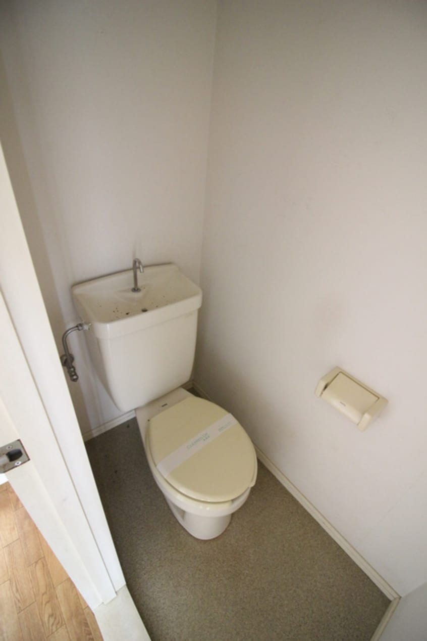 トイレ 湘南Flats