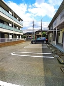 駐車場 エステートピアオリエント３