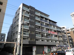 フェニシア学芸大学(102)
