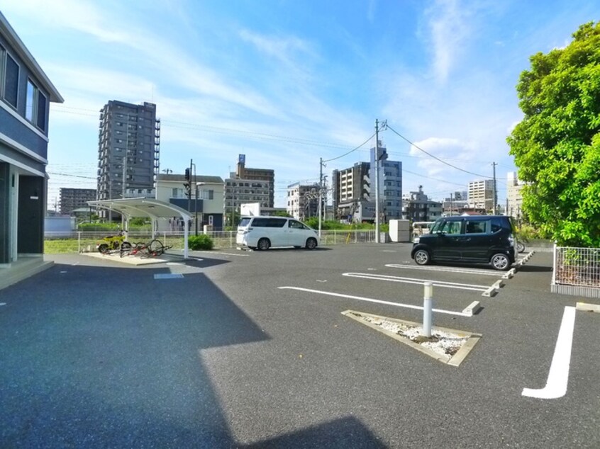 駐車場 クレオール