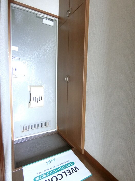 玄関 サンライフ鵠沼