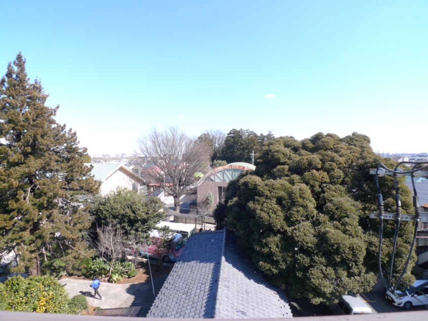 室内からの展望 スリーゼヒル