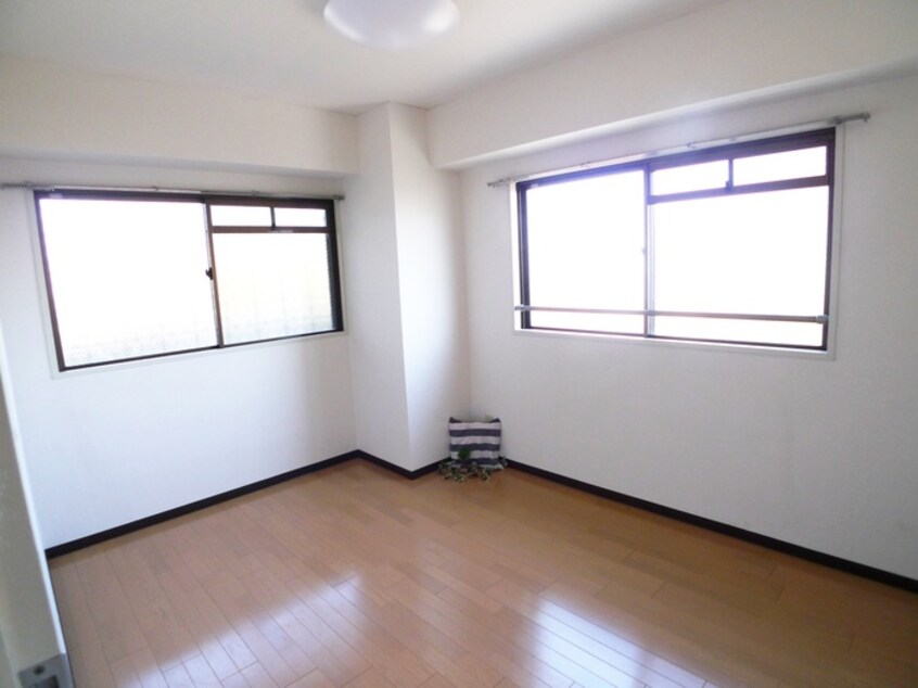 内観写真 スリーゼヒル