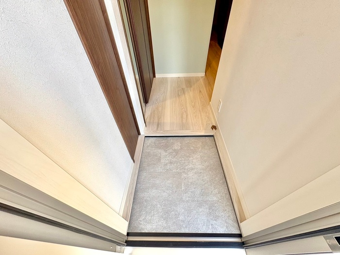 玄関 ウイング