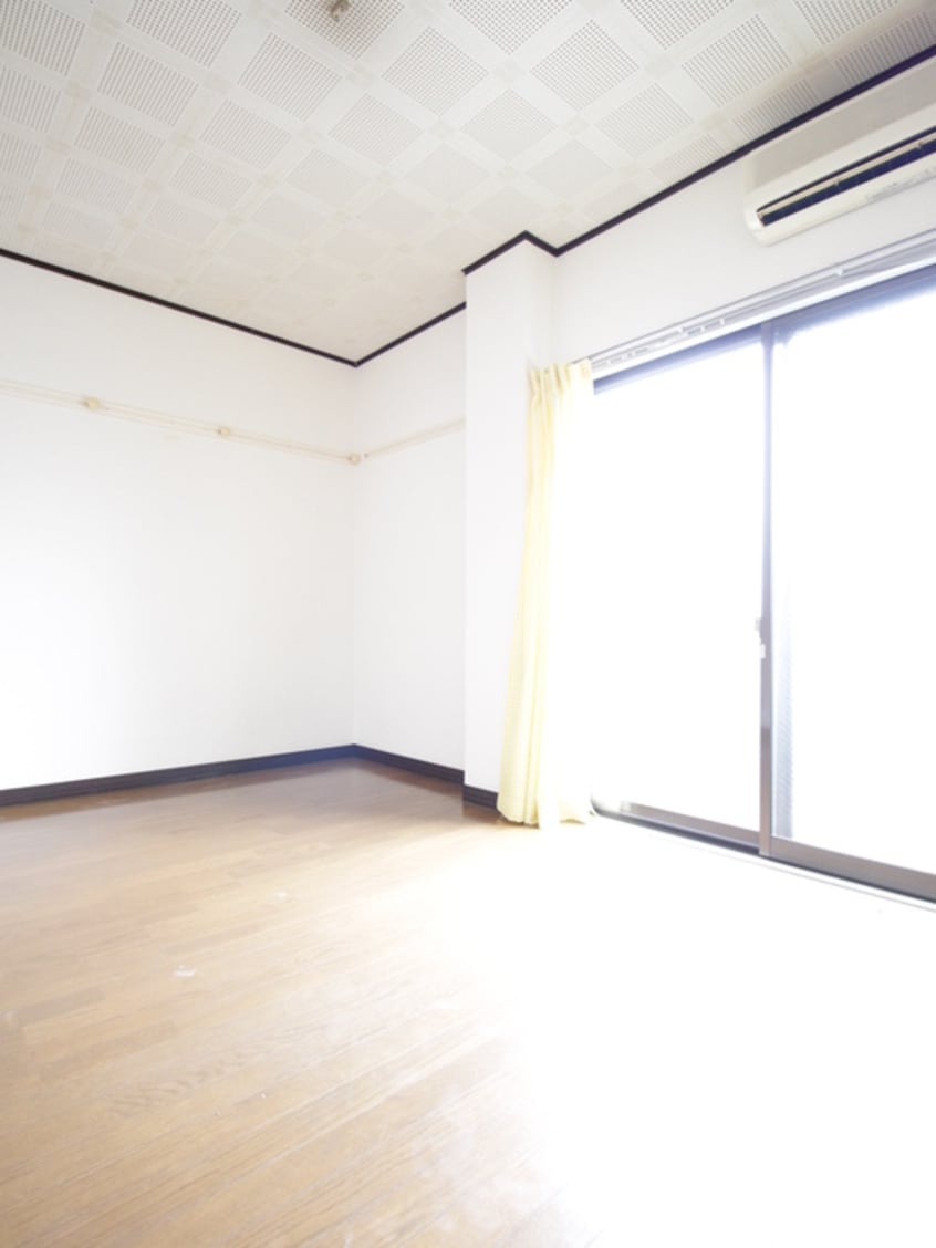 居室 ファミ－ル鈴木