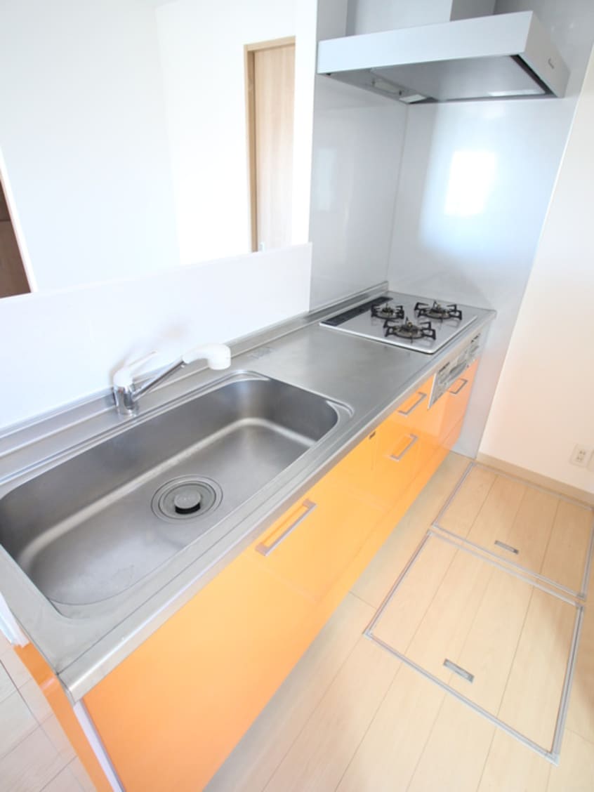 キッチン ファミ－ル鈴木