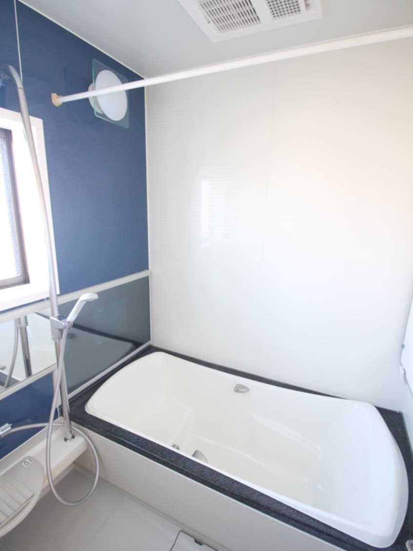 バス／シャワールーム等 ファミ－ル鈴木