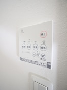 内観写真 ファミ－ル鈴木