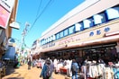 のとや赤塚本店(ディスカウントショップ)まで295m アズーロ　パラッツォ