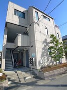 シャルマン東川口の外観