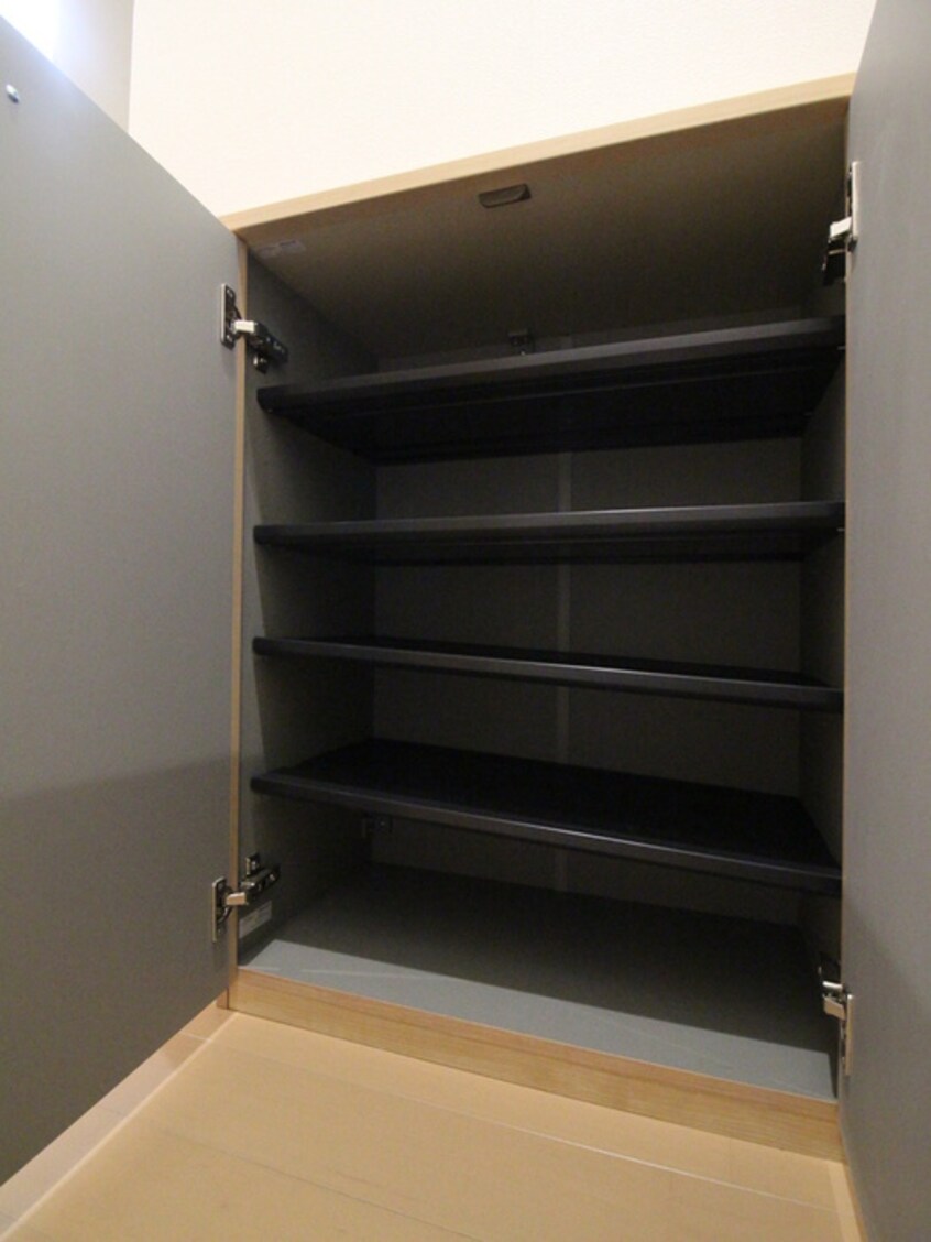 収納 「ステラ鵜の木」