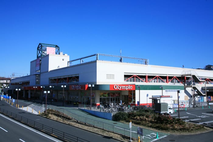 オリンピック藤沢店(スーパー)まで700m プライムガーデン湘南藤沢