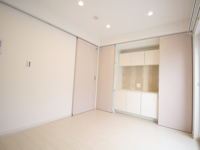 居室 リブリ・上つるま