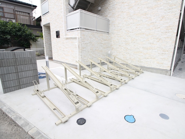 駐輪場 リブリ・上つるま