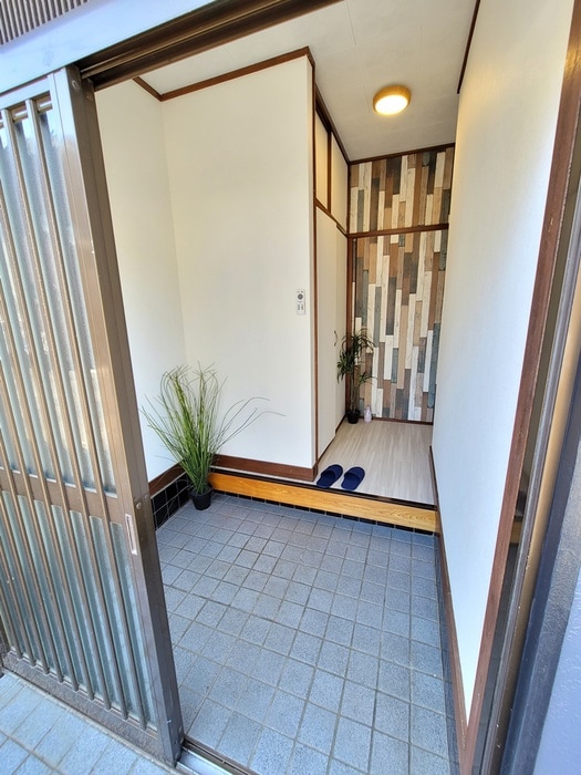 玄関 CROSS HOUSE　清瀬中里