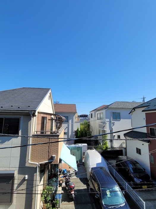 室内からの展望 CROSS HOUSE　清瀬中里