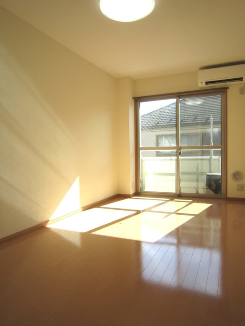 居室 シャトル聖調布