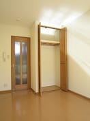 収納 シャトル聖調布