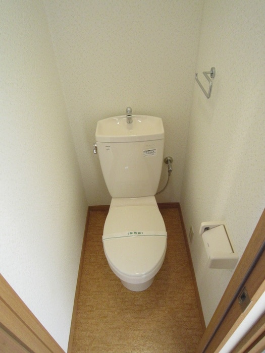 トイレ シャトル聖調布