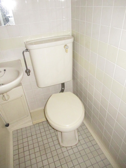 トイレ ＭＩＹＡＭＡ（深山）ビル