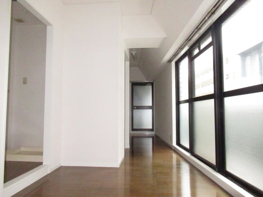 居室 ＭＩＹＡＭＡ（深山）ビル