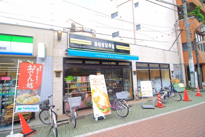 ドトールコーヒー(カフェ)まで284m 宝マンション常盤台