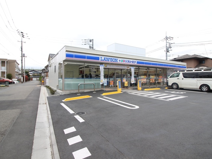 ローソン・スリーエフ(コンビニ)まで510m シャト－カトレア