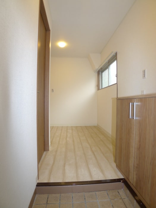 玄関 つるコーポ