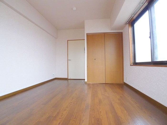 内観写真 ラ・スコリエーラ南柏