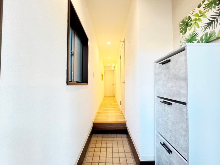 玄関 瀬谷区阿久和南1丁目戸建