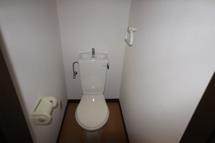 トイレ モ－タ－ハウスオカモト