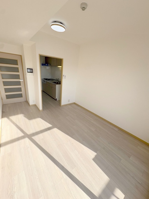 居室 エクレール東川口（707）