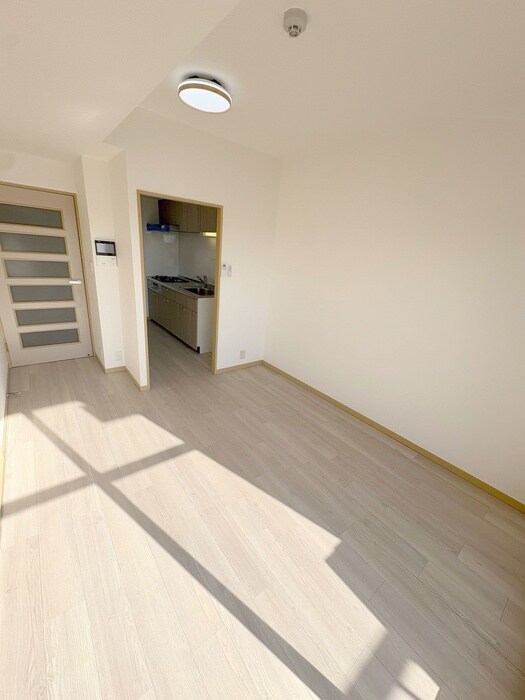 居室 エクレール東川口（707）