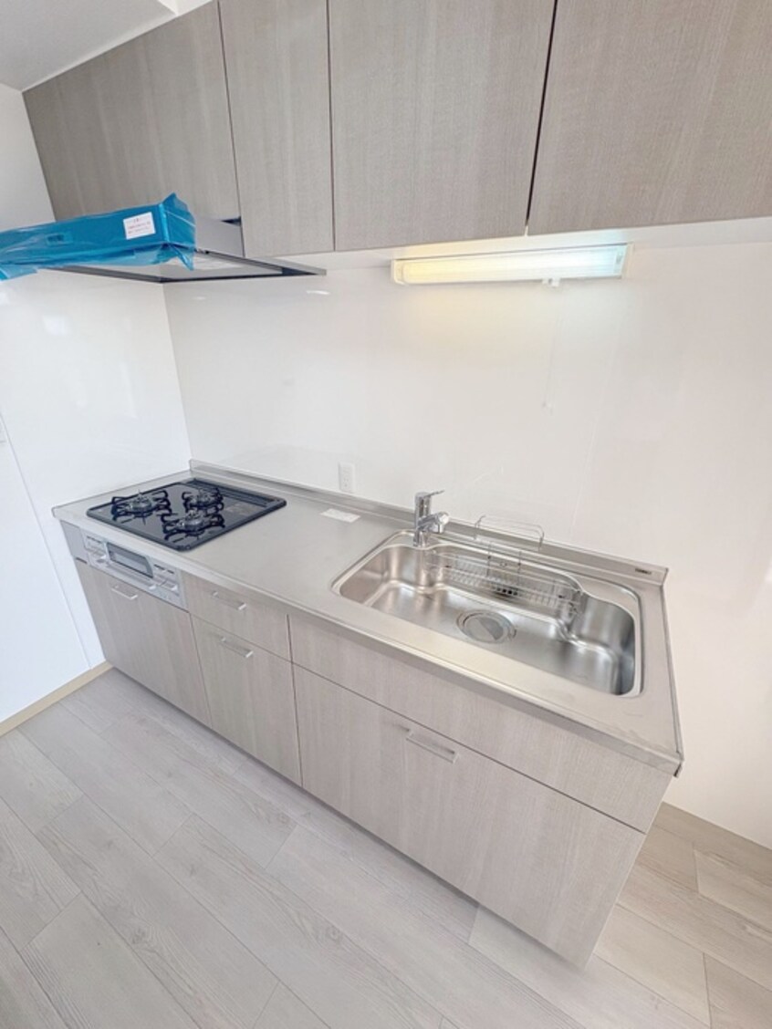 キッチン エクレール東川口（707）