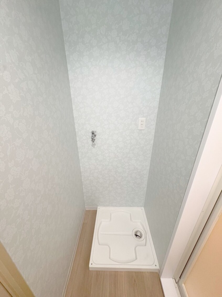 洗濯機置場 エクレール東川口（707）