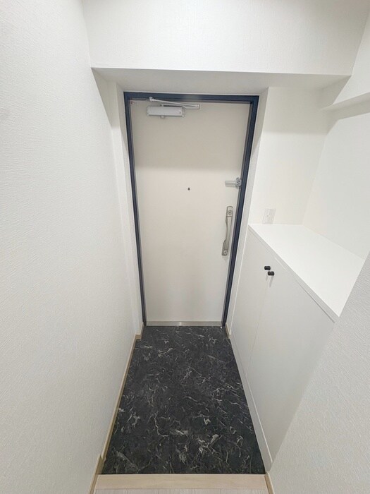 玄関 エクレール東川口（707）