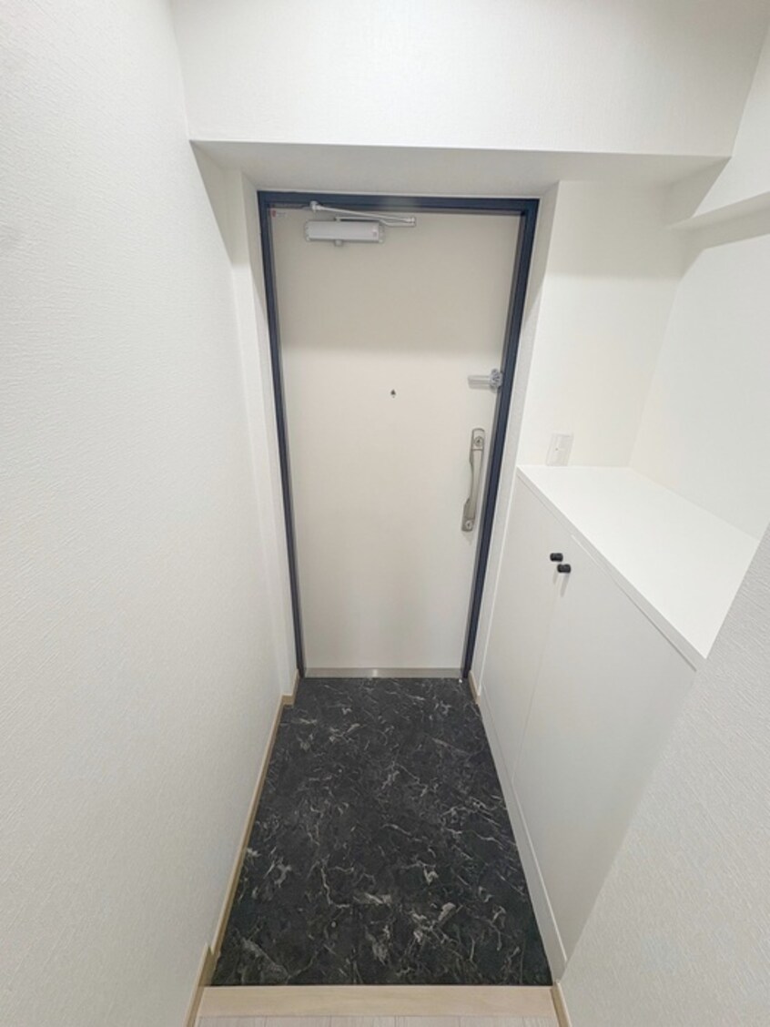 玄関 エクレール東川口（707）