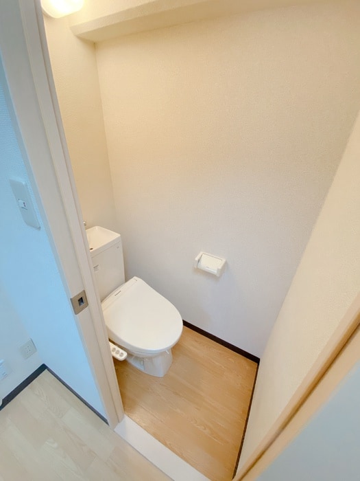 トイレ ドゥエル聖蹟