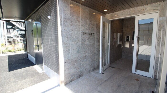 エントランス部分 シャルムＹＹ