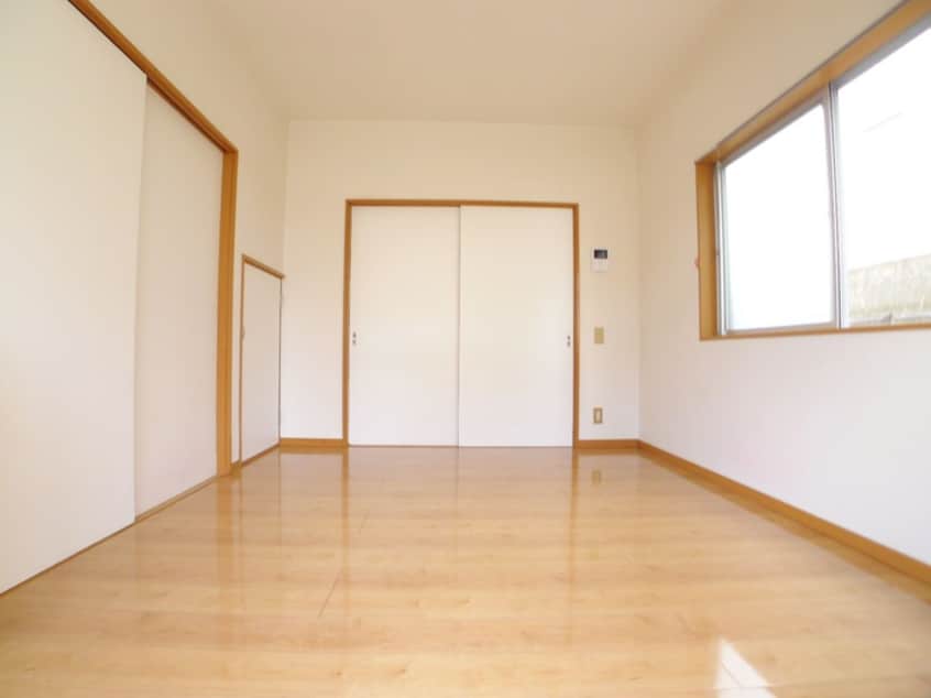 居室 テラス平川