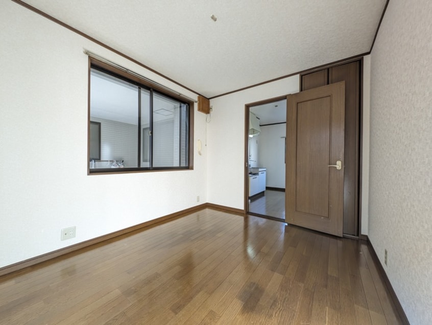 居室 コーポＭ３