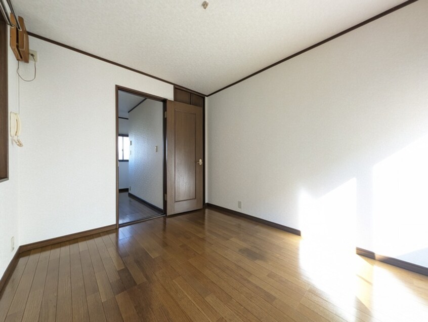 居室 コーポＭ３