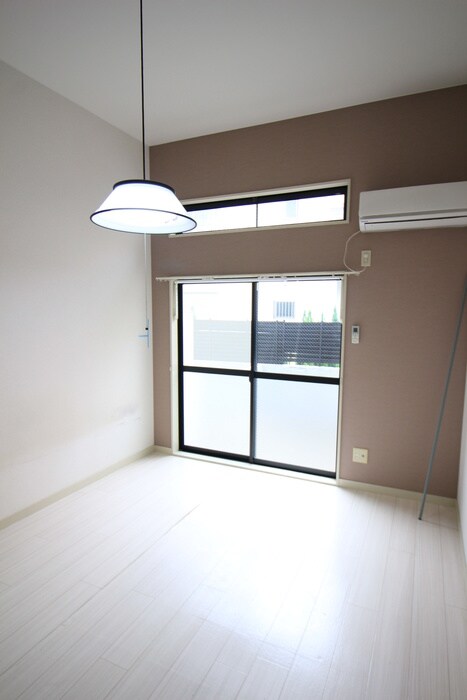 居室 エバーグリーン白楽